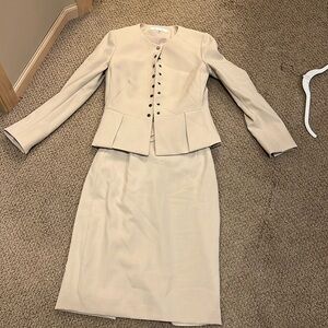 Tahari Arthur Levine Suit jacket Skirt Set 2